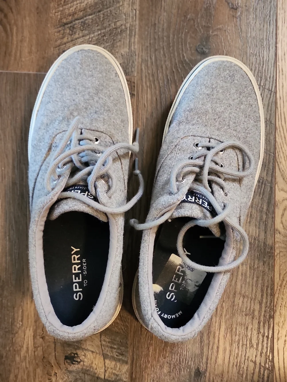 Sperry Light Gray Men's Canvas Boat Shoes